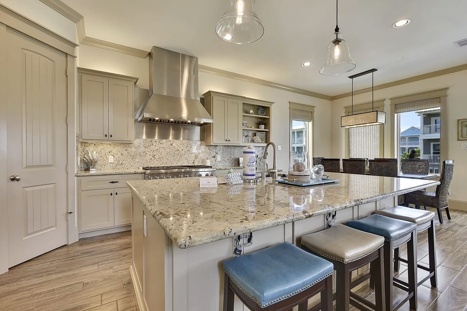 Full Kitchen - Stainless Steel Appliances - First Floor