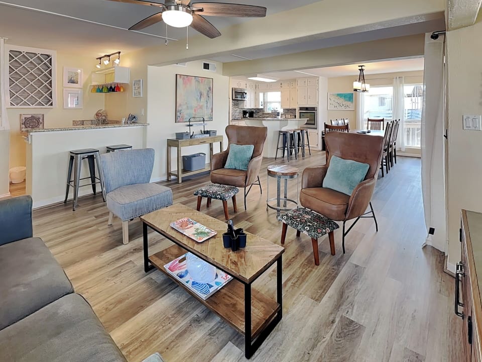 Living Room - Open Layout w/ Kitchen & Dining