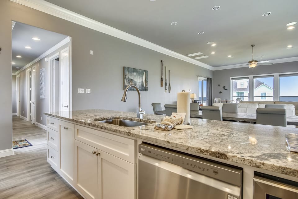 Gourmet Kitchen - A full kitchen with plenty of counter and cupboard space is part of the experience. When you have a full kitchen you don’t have to dine out every night while vacationing.