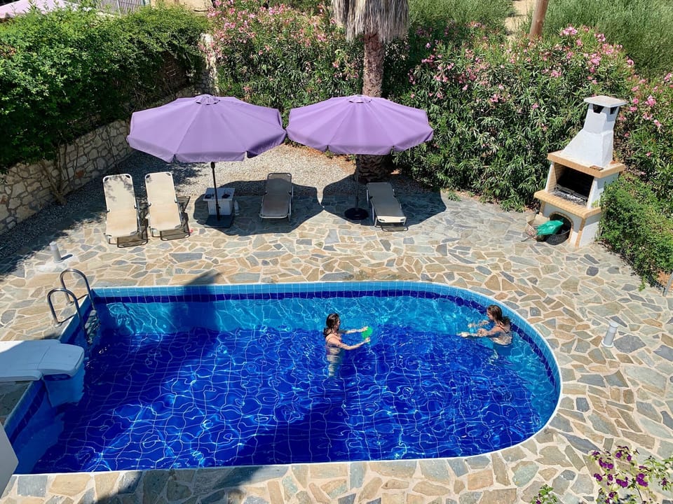 Holiday Home Swimming Pool