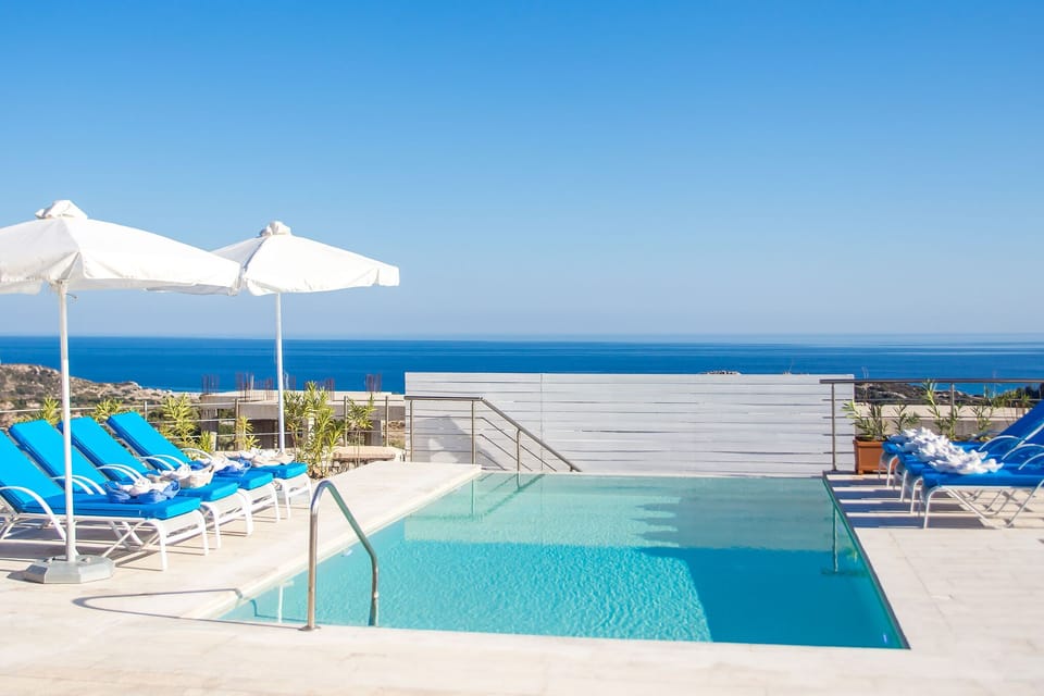 Holiday Home Swimming Pool