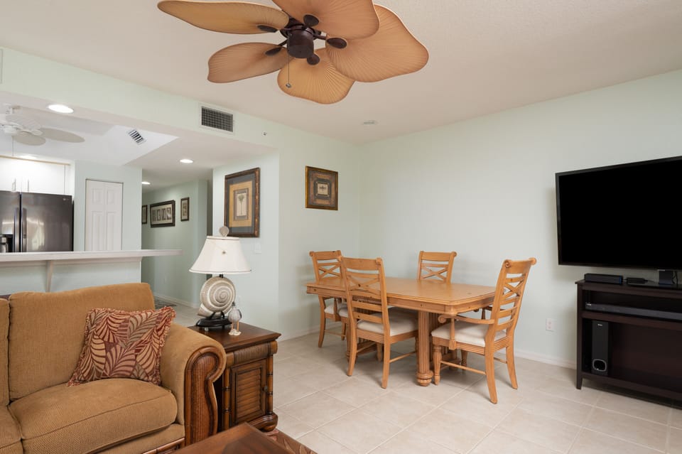 Dining Room Area