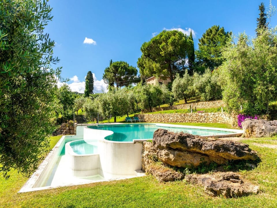 Holiday Home Swimming Pool