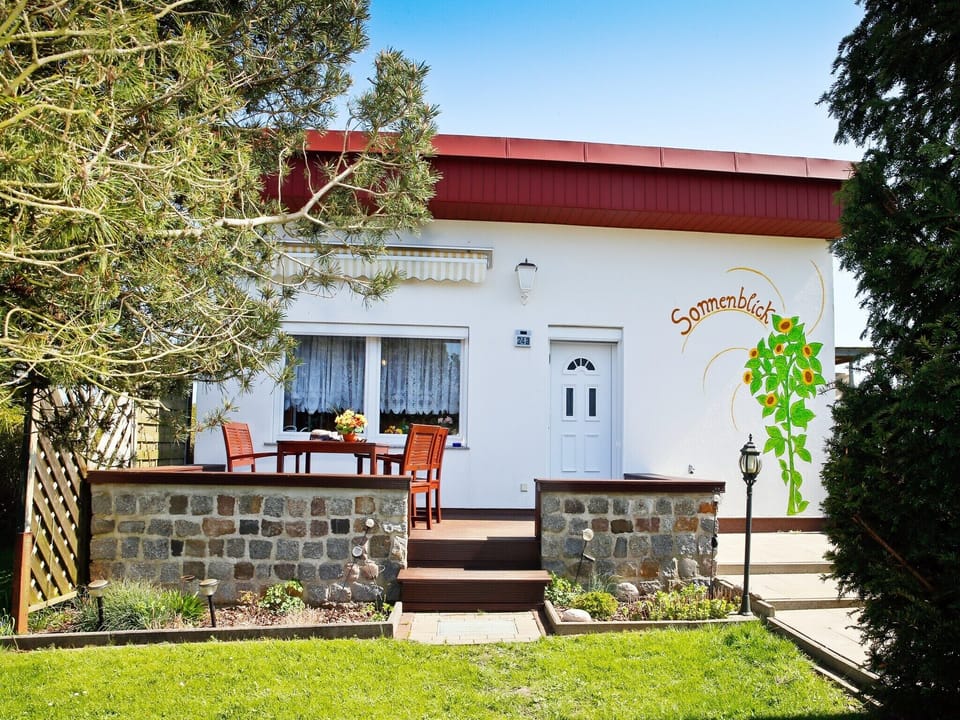 Holiday Home Exterior [summer]