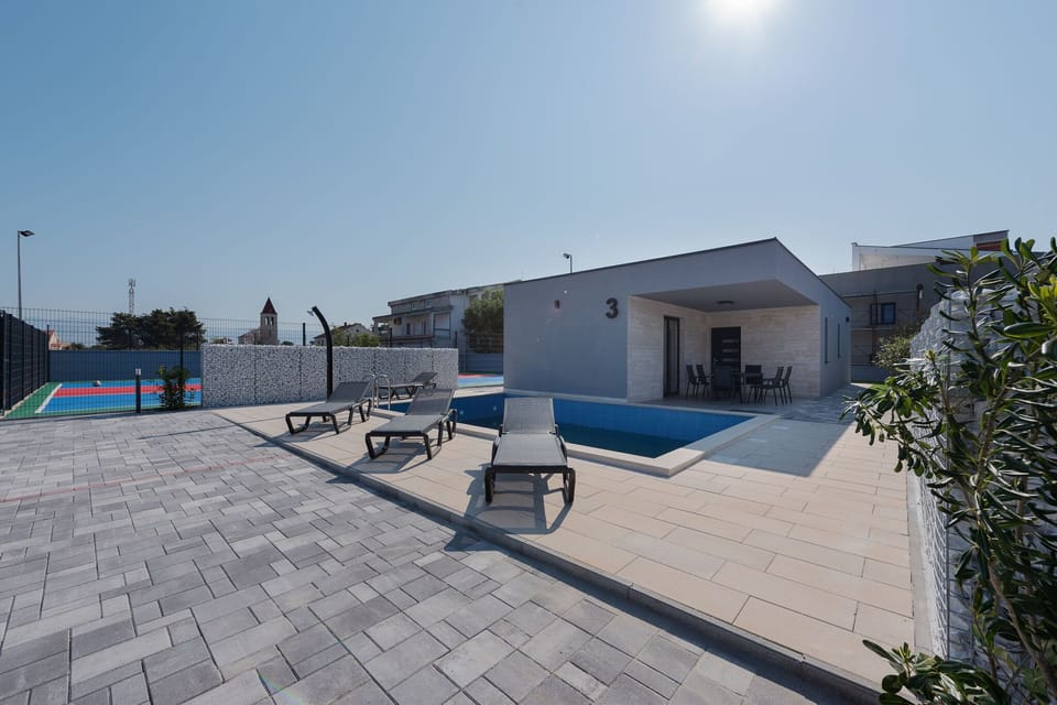 Holiday Home Swimming Pool