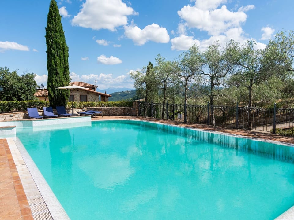 Holiday Home Swimming Pool