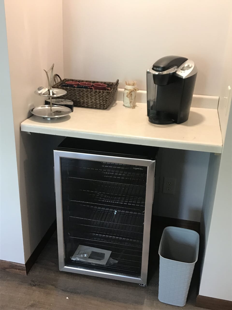 Coffee bar and drink fridge
