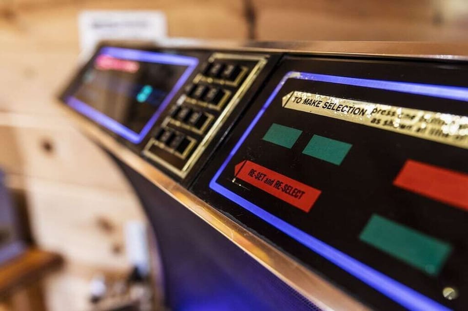 Pinewood Lodge's game area