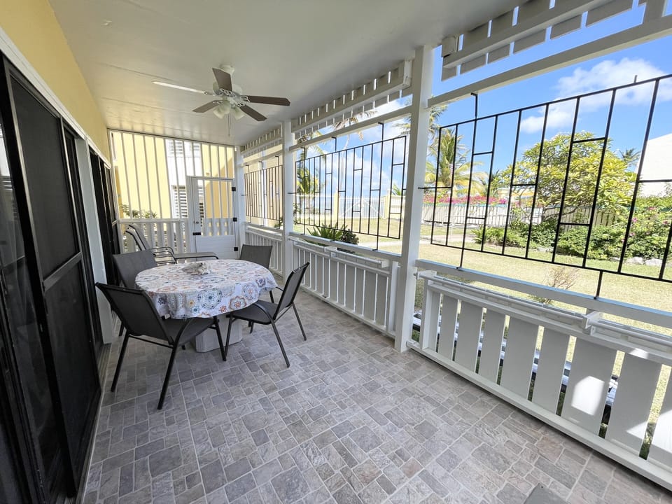 Enjoy your coffee and relax on the lounge chairs in your private gallery