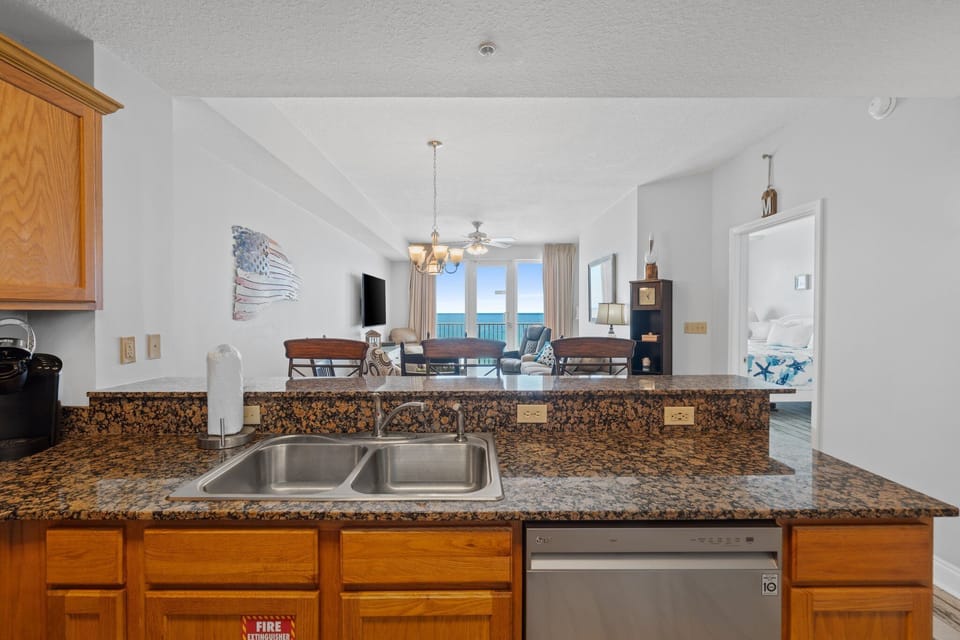 Fully Equipped Kitchen with Additional Seating