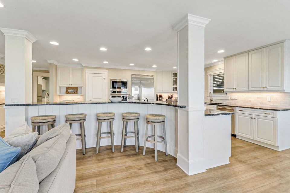 11 Junket | Kitchen
