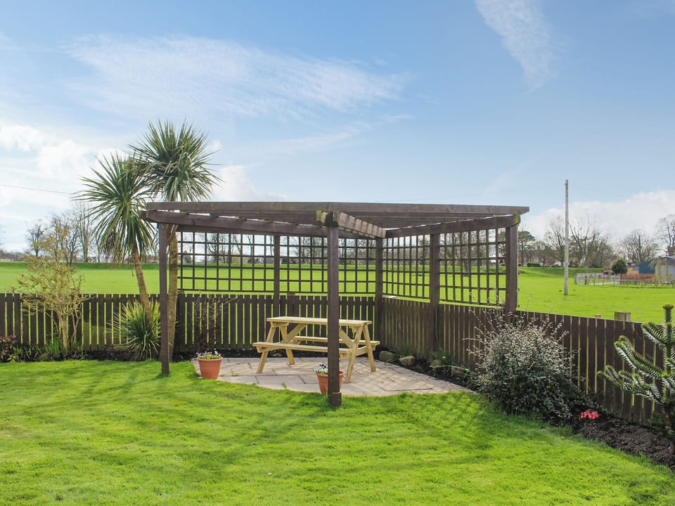 Garden | Hornby Cottage, St. Michael&rsquo;s on Wyre