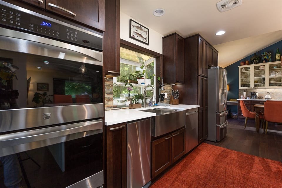 Kitchen with double oven