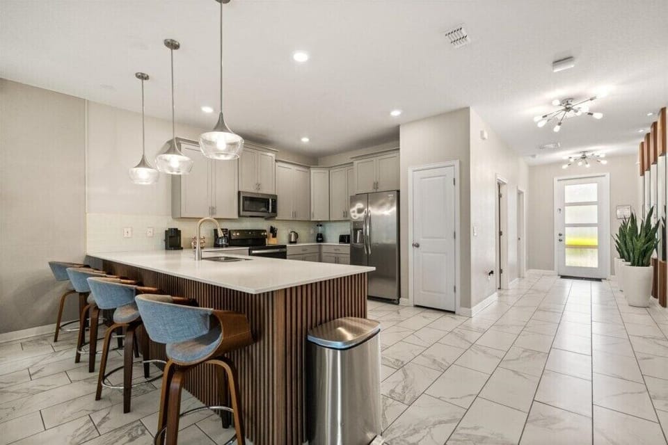 851PebbleBeachDr.2(8)