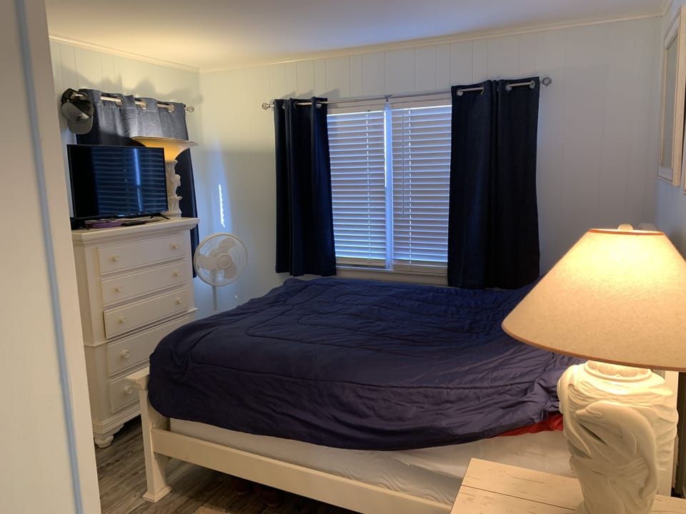 Master bed 1 