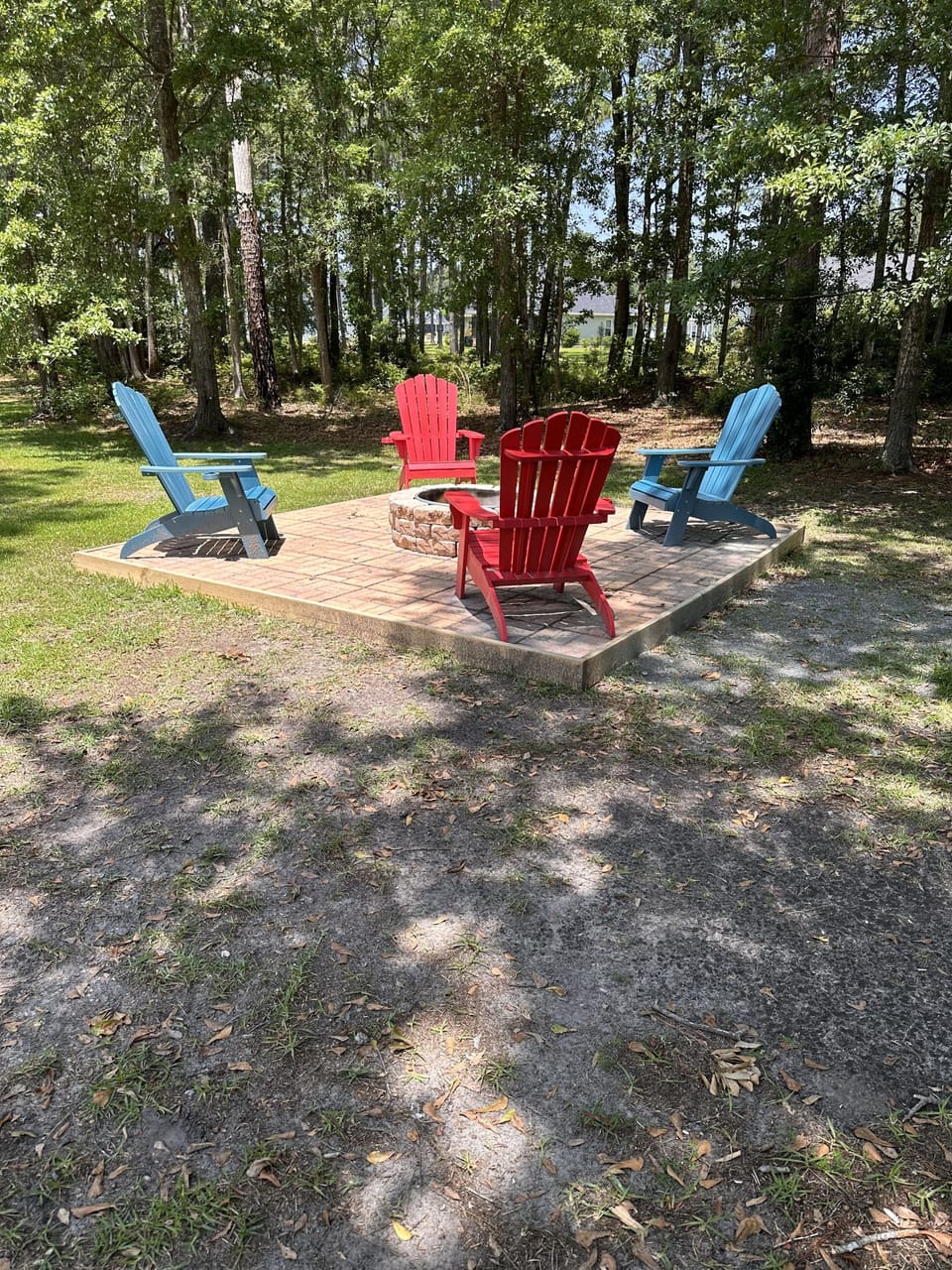 Firepit and patio area 