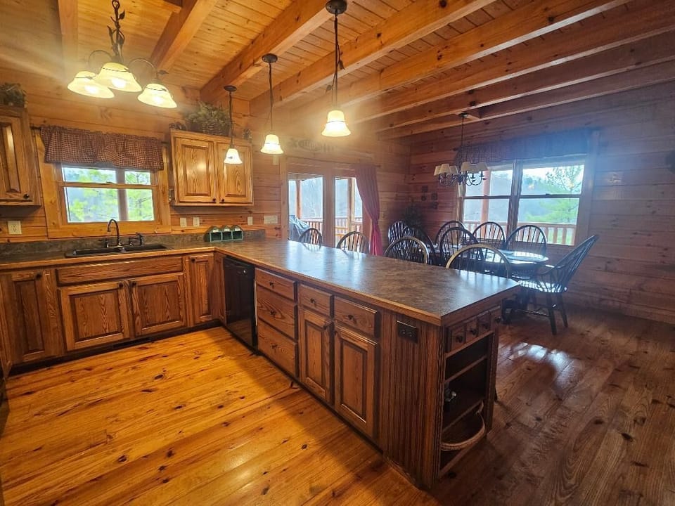 Fully equipped kitchen