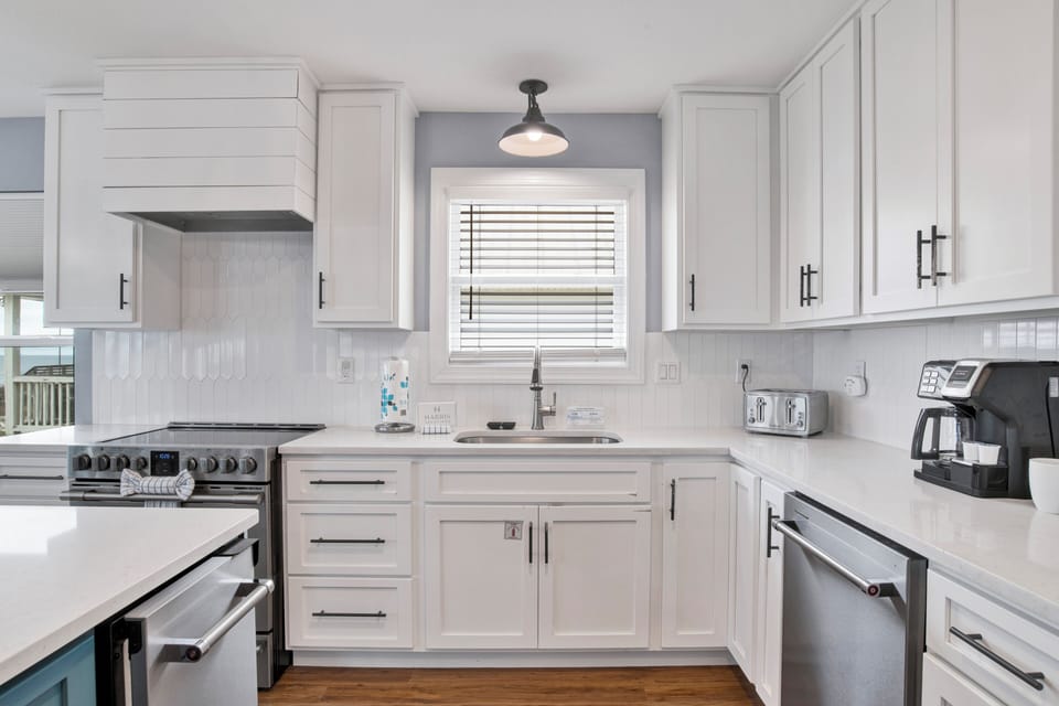 Fully equipped kitchen for all of your cooking needs