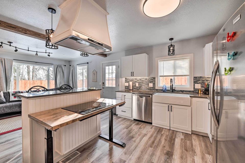 Kitchen | Fully Equipped