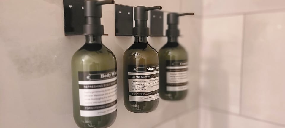 Bathroom amenities