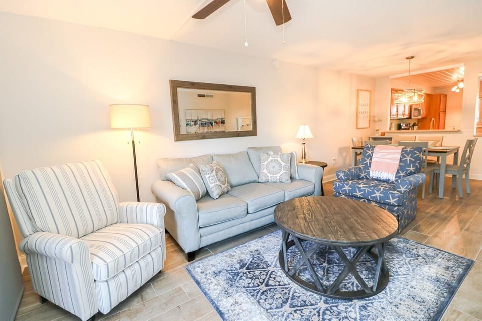 St. Augustine Beach Rentals Living Room