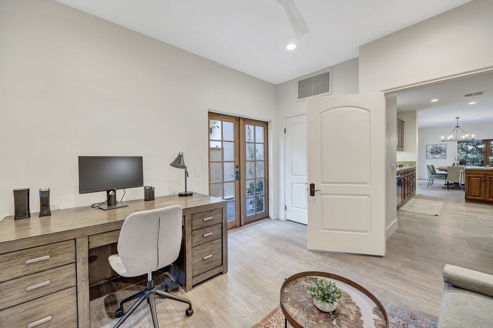 K0102 - Bdr 4 / Office workspace to patio - Downstairs