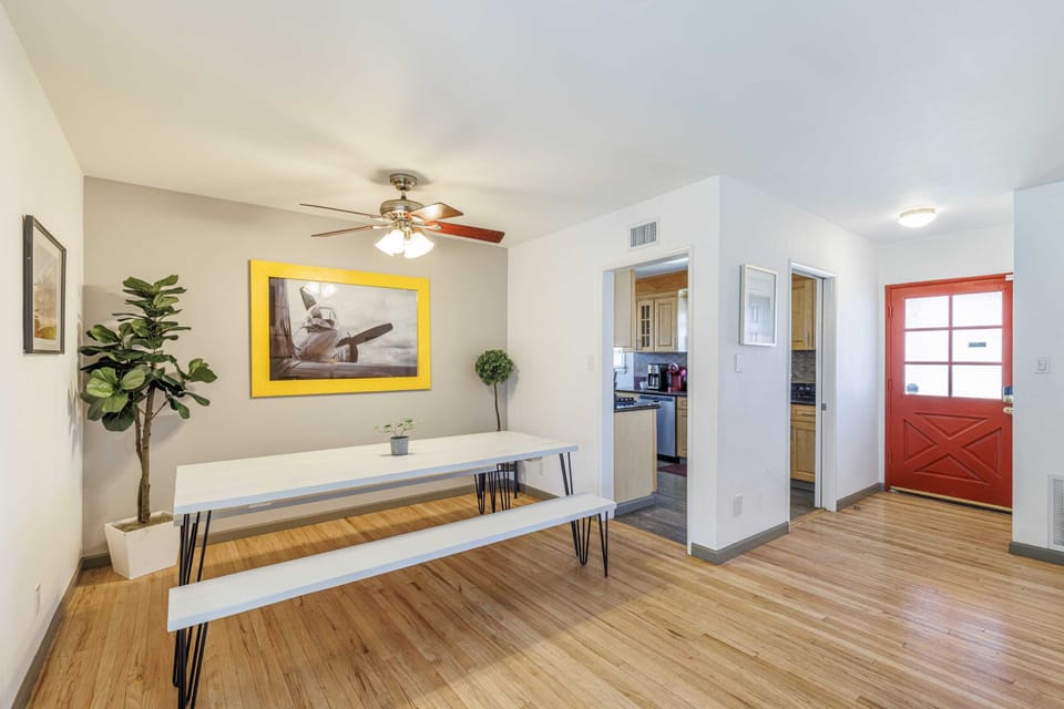Large dining table with seating for 8!