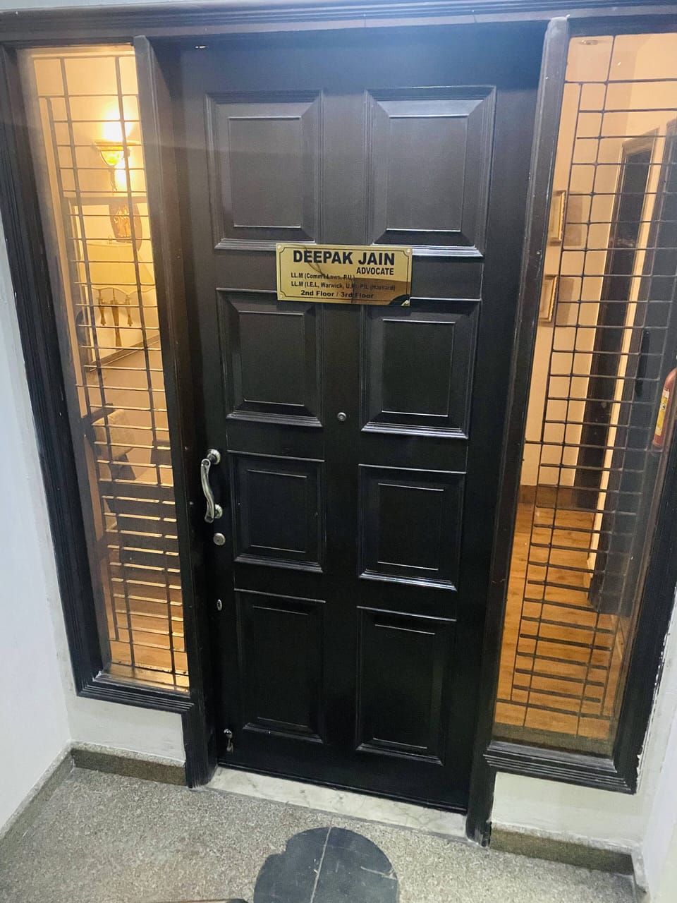 Lovely 7BHK Unit/Spacious Entire Two floors Apartment in New Delhi
