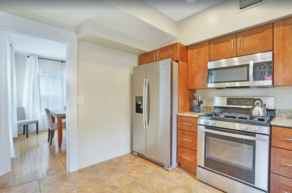 Fully stocked kitchen.