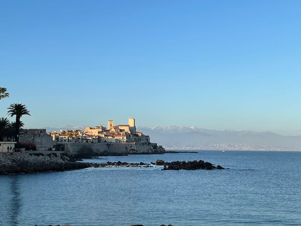 Antibes Mer