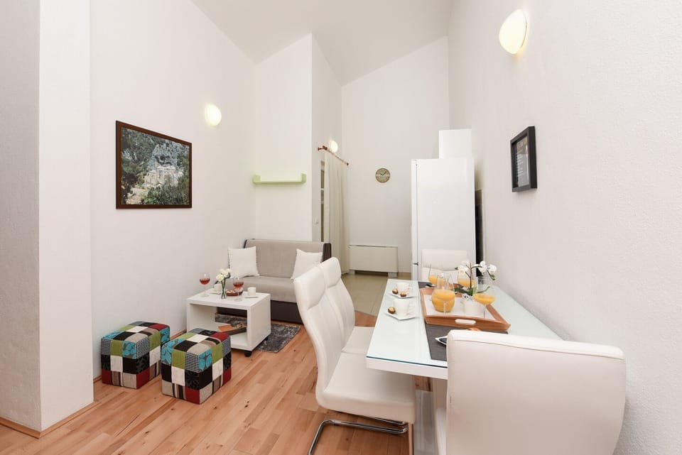 Living room, dining area, kitchen