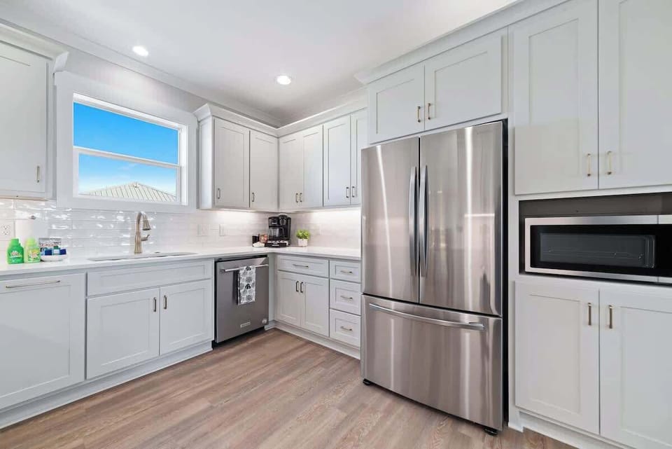 Gourmet Kitchen with everything you need