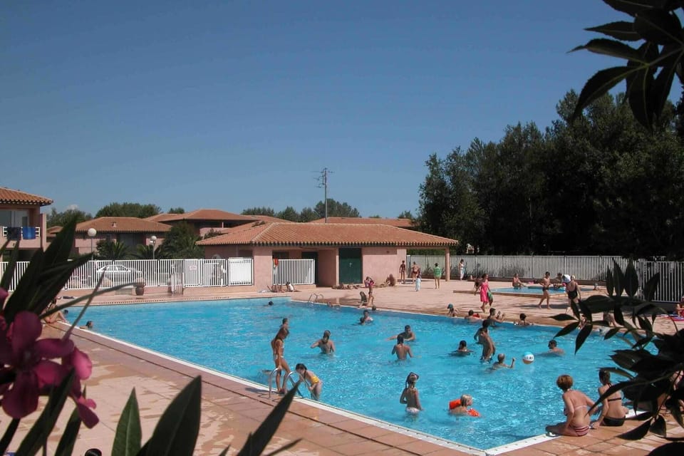 Holiday Home Swimming Pool