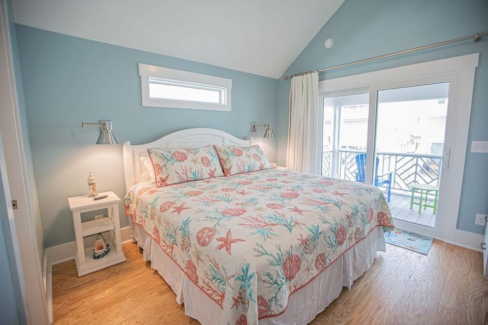 King Bedroom