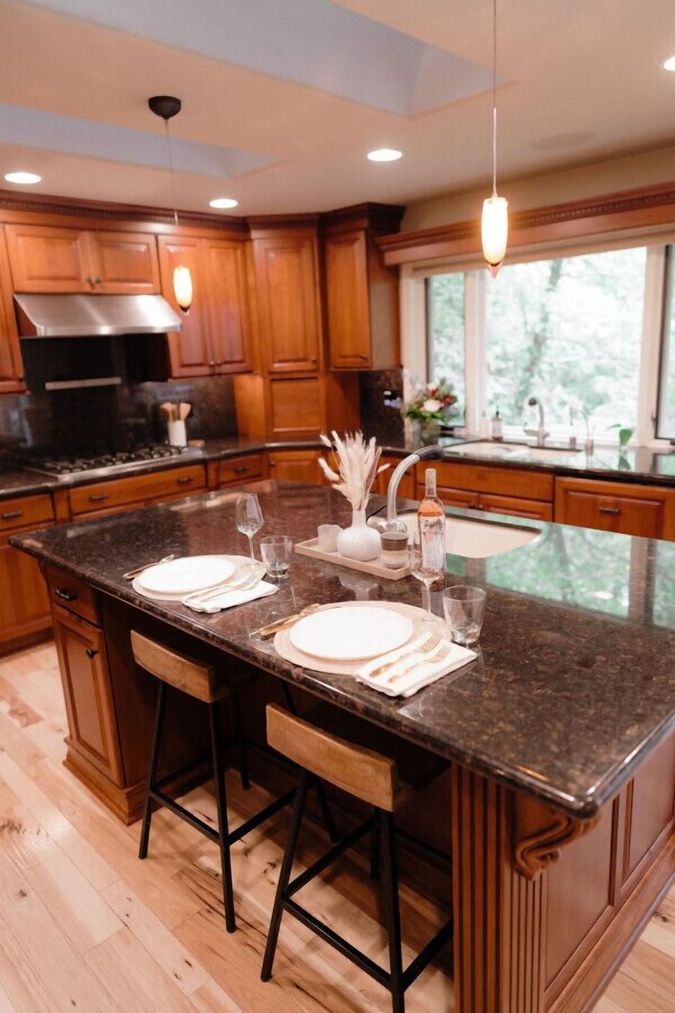 `Spacious Kitchen Island for Effortless Meal Preparation.`