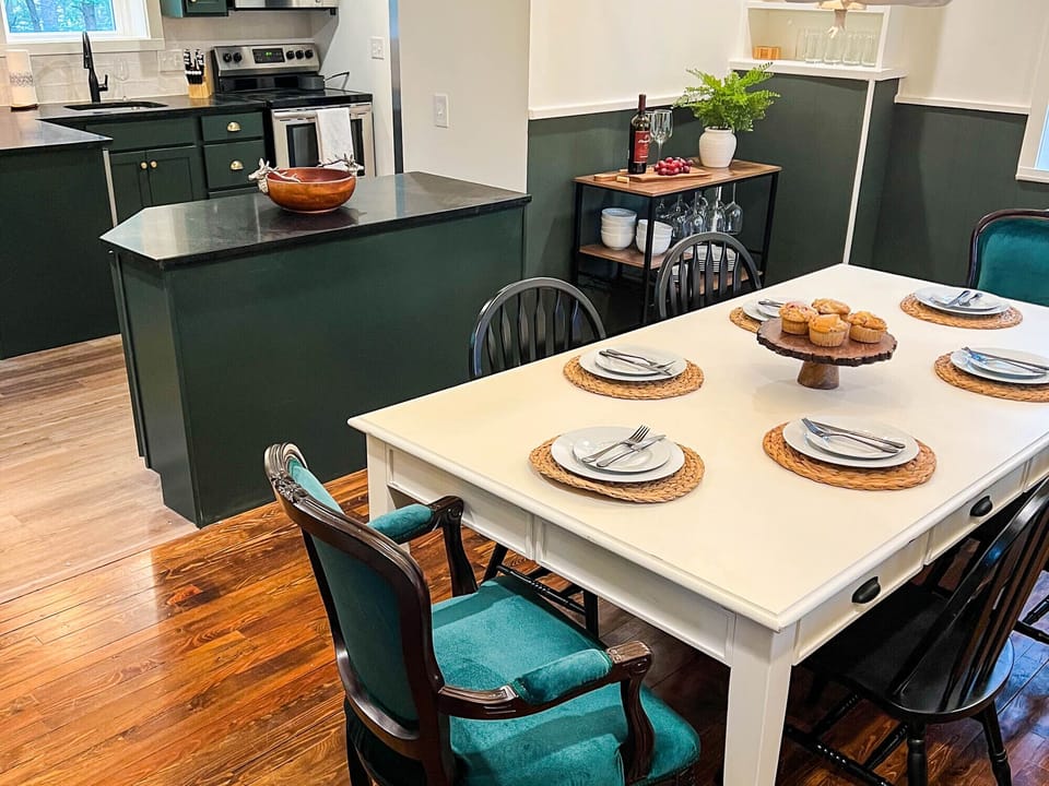 Dining area off of the kitchen
