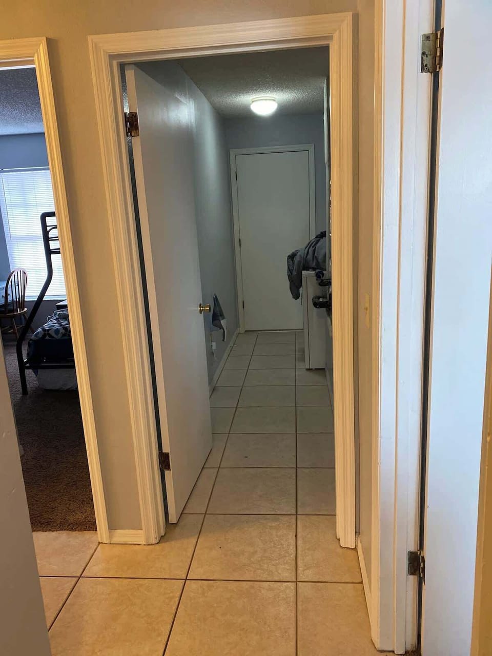 Chill 4/2, Lakefront, Game Room, Fishing & Hot Tub House in Florida