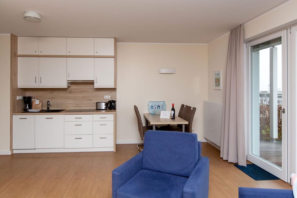 Panorama apartment optionally with parking lot directly at the house ( house 6 no. 41 ) - - Apartment in Plau am See