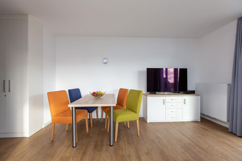 Panorama maisonette at the marina (house 6, no. 43) Parking lot directly at the house - Apartment in Plau am See