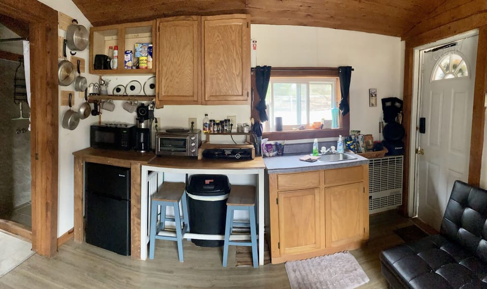 Fully-stocked kitchenette
