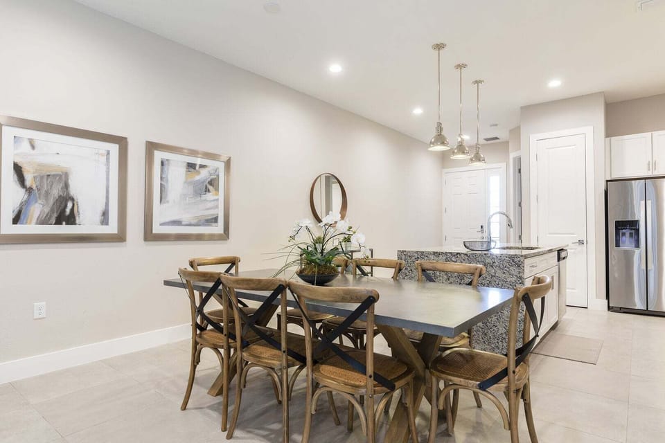 Spacious & Comfortable areas to enjoy with family!