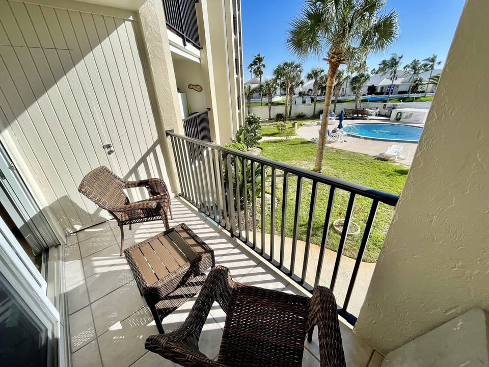 Second floor private Balcony overlooking the Pool