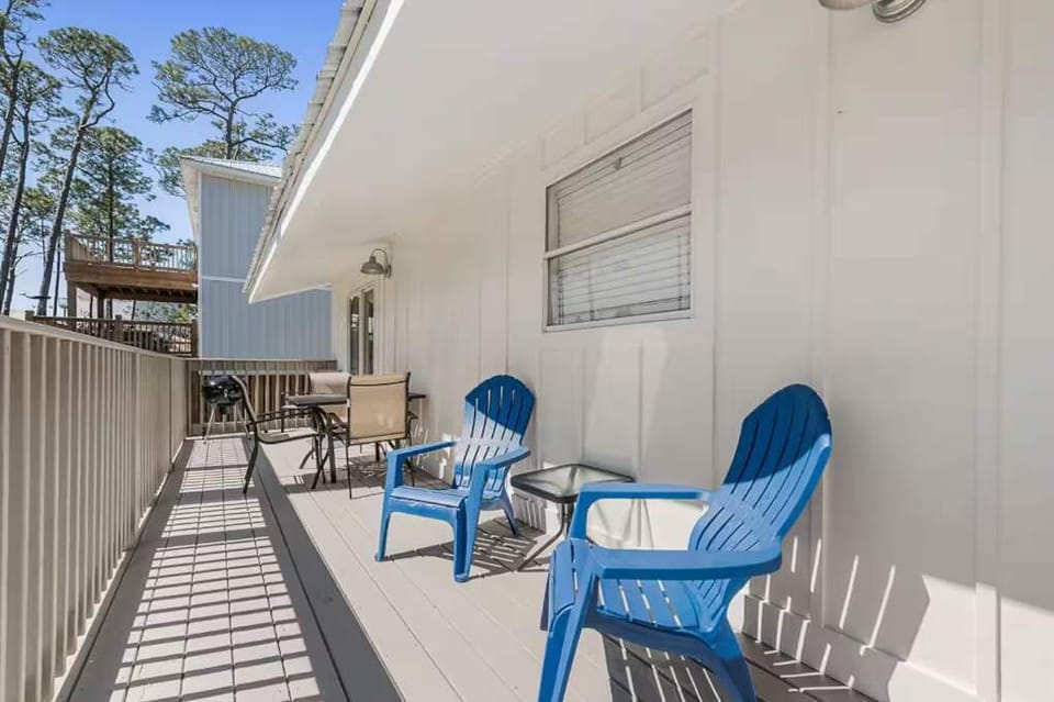 Relax in the outdoor loungers while enjoying your morning coffee in the fresh air.