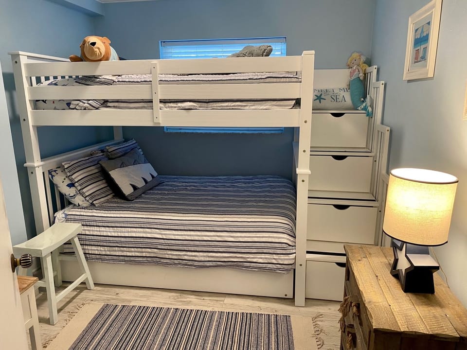 Full sized bunk mattresses with a pull-out trundle