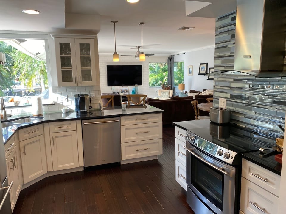 A full kitchen for cooking any meal of the day