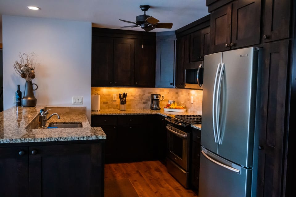Fully equipped kitchen ready for your family meals.