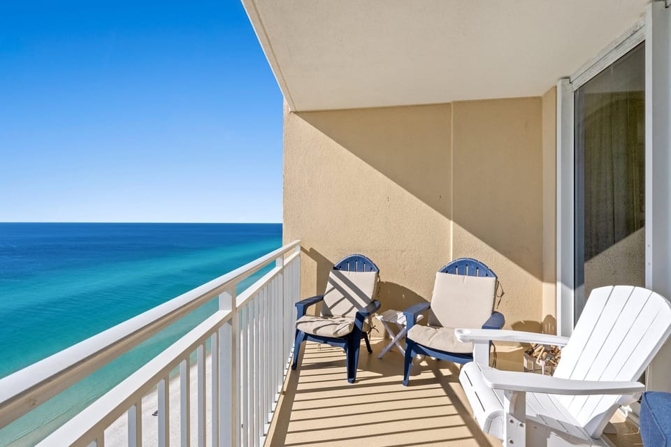 Balcony Retreat: Savor stunning ocean views from your private balcony oasis!