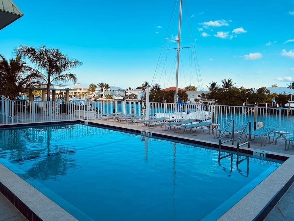 Heated and Chilled Pool for relaxing!