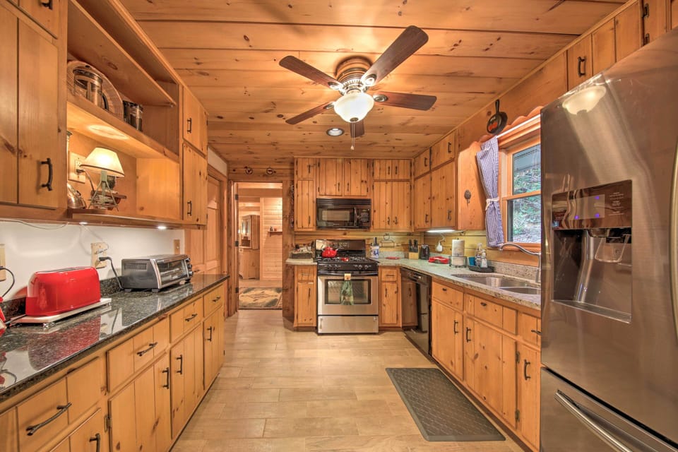 Kitchen | Fully Equipped | Cooking Basics