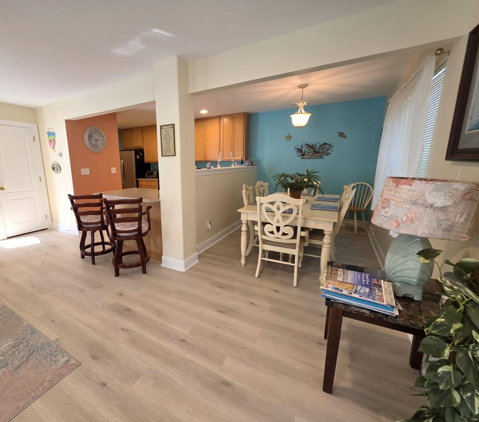 Main Level,Living Area,